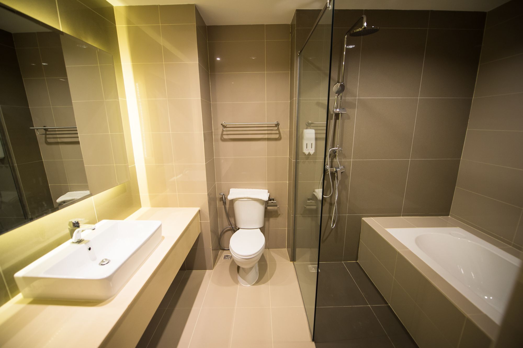 L Hotel Khon Kaen Extérieur photo